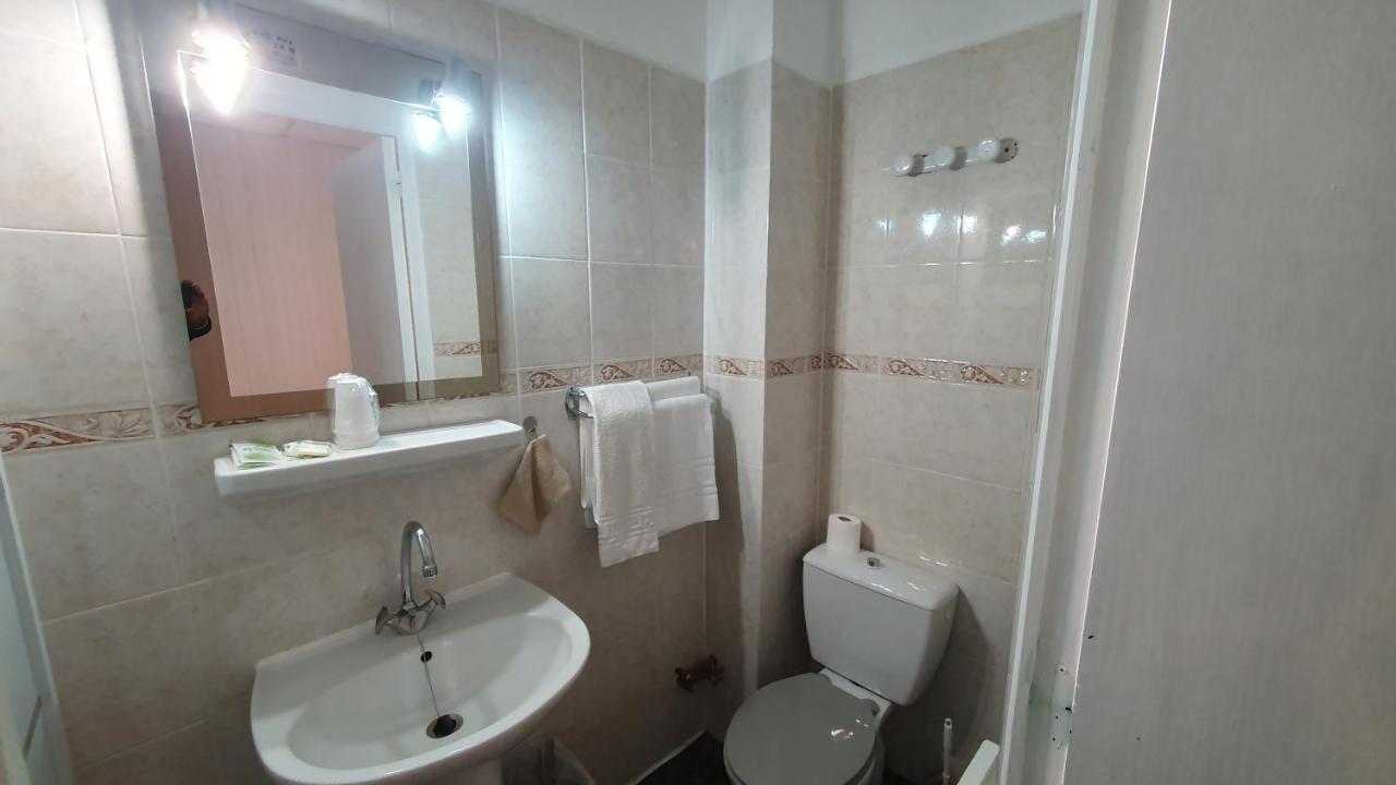 Hotel Du Roc Castellane Ngoại thất bức ảnh