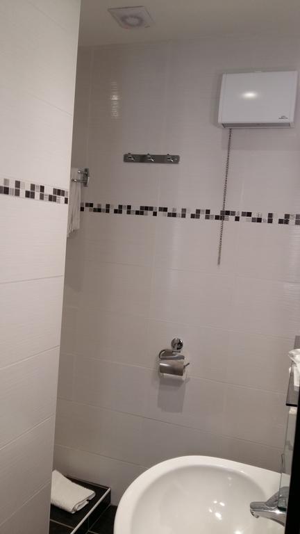 Hotel Du Roc Castellane Ngoại thất bức ảnh